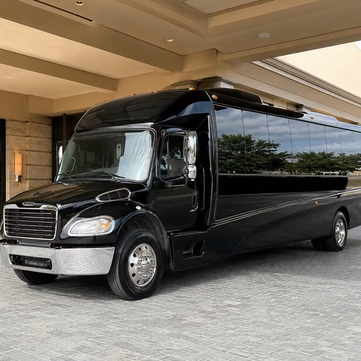 35 passenger minibus