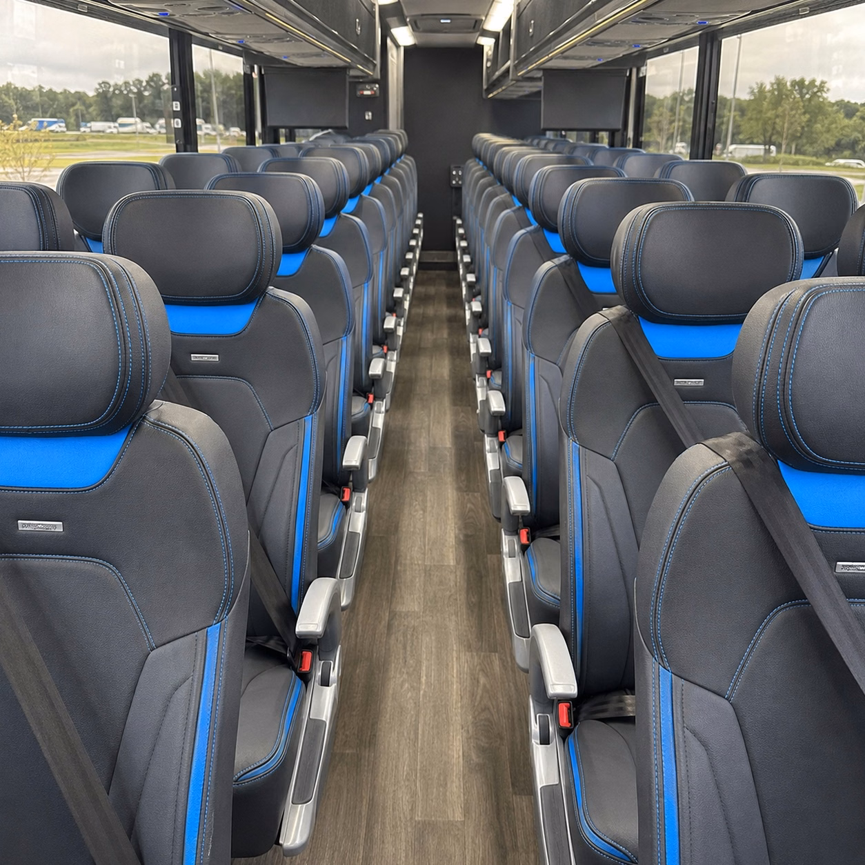 does the day of the week change what a bus costs in downey california